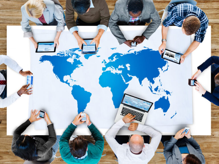Todos os benefícios de investir em aulas de idiomas para colaboradores da sua empresa